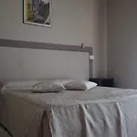 Otel Cristina Verrayes