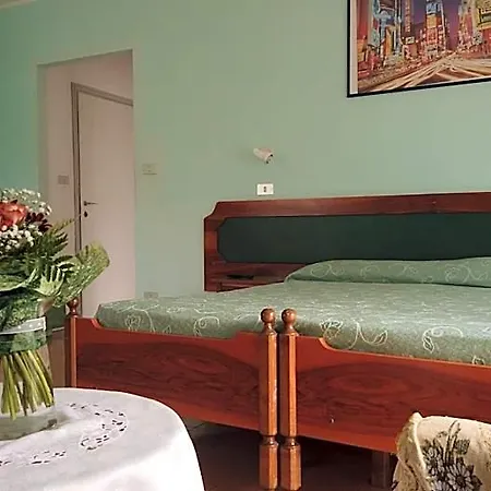 Hotel Cristina