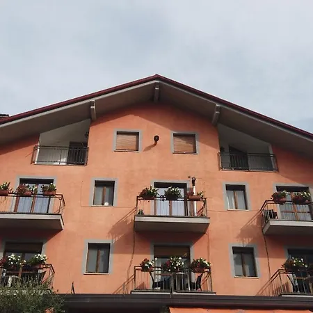 Hotel Cristina *