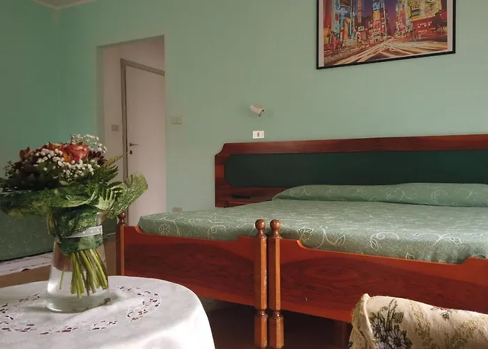 Hotel Cristina Verrayes